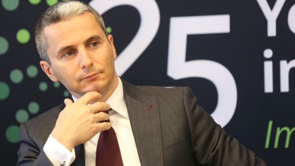 Alexandru Reff preia stafeta conducerii Deloitte Romania de la Ahmed Hassan
