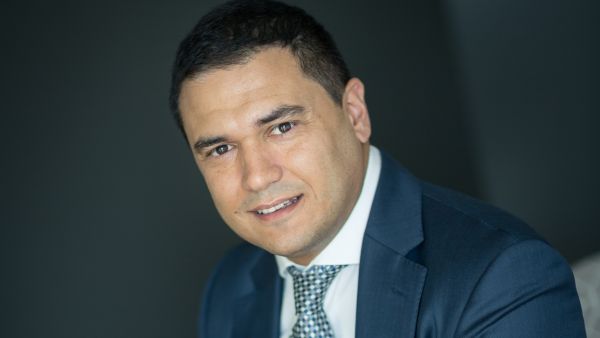 In urma rezultatelor obtinute de divizia de retail ING Romania, Daniel Manibardo Llano a fost numit Head of Retail la ING DiBa din Germania, una dintre principalele piete ale grupului ING