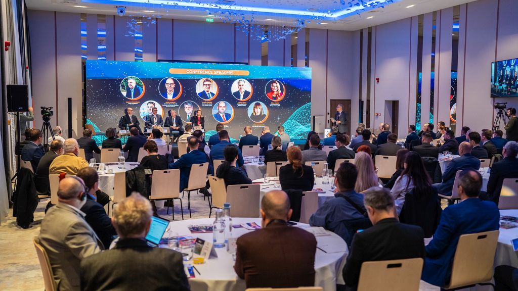 Permacriza, subiect de dezbateri intense la cea de-a 21-a editie a conferintei ”CEO Conference – Shaping the Future” de la Cluj-Napoca