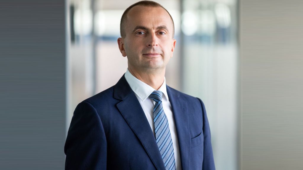 Schimbare de mentalitate in randul directorilor generali: mai mult focus pe tranzactiile strategice si acomodare cu volatilitatea