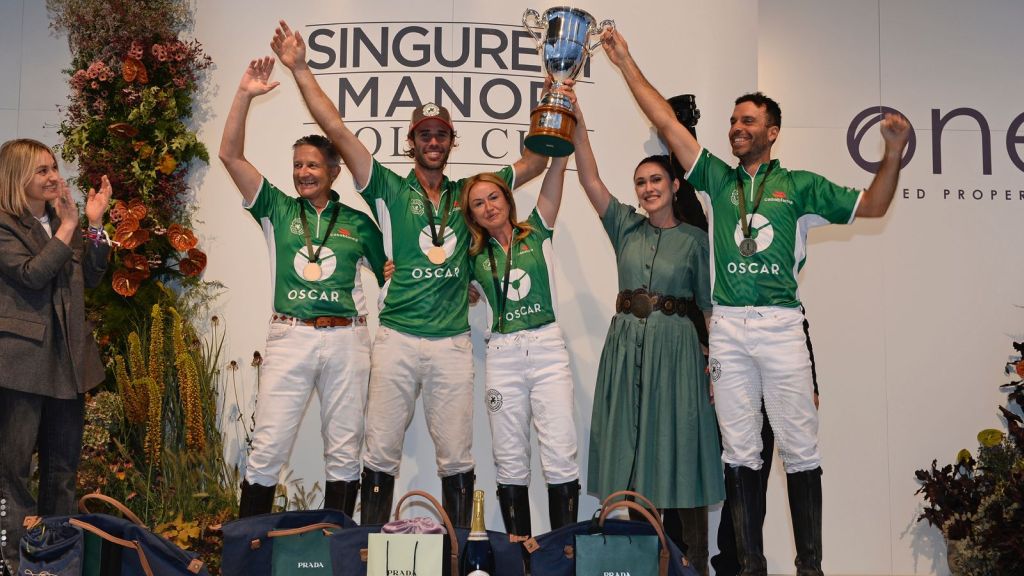 Host team OSCAR Downstream / Singureni Manor Polo Club wins the trophy at the Singureni Manor Polo Cup 2025 and marks the debut of the Romanian club team in the competition