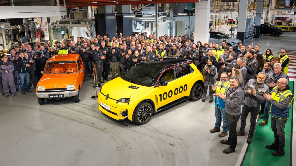 100.000 VEHICULE RENAULT 5 E-TECH ELECTRIC PRODUSE LA DOUAI: PUNEM REFLECTOARELE PE “MADE IN FRANCE”