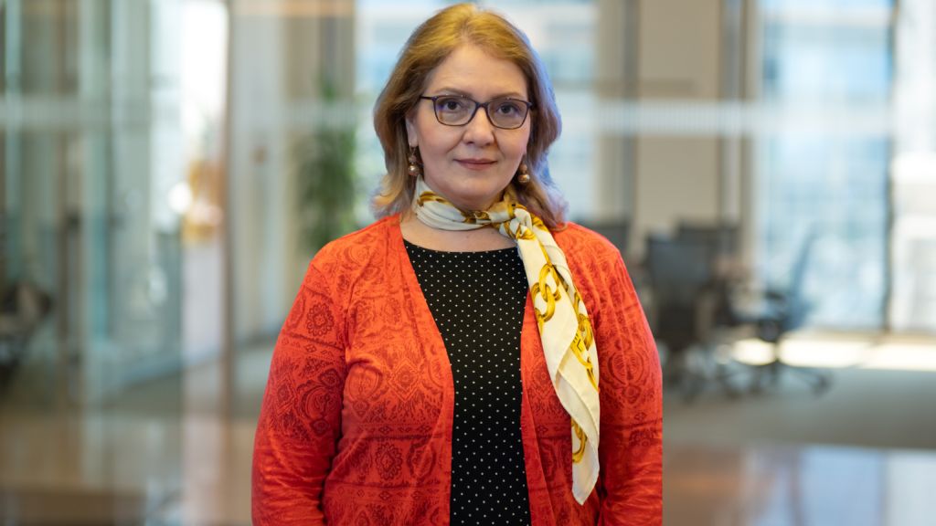 In the world of AI agents, who still hires humans and why